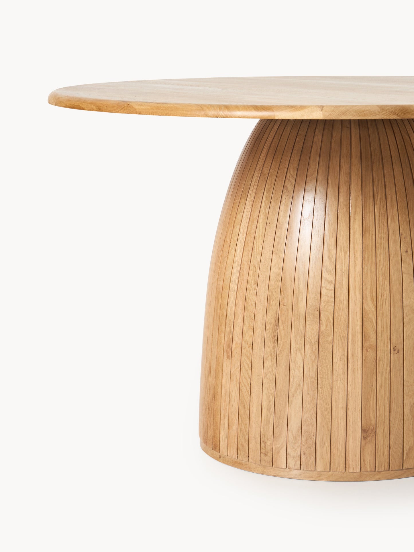 Nelly Round Dining Table with Fluted Texture, in Various Sizes